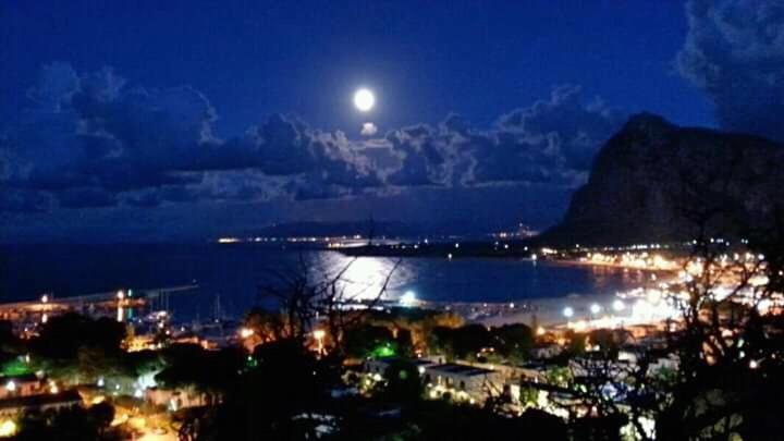 B&B Verso Il Faro Сан-Вито-Ло-Капо Экстерьер фото